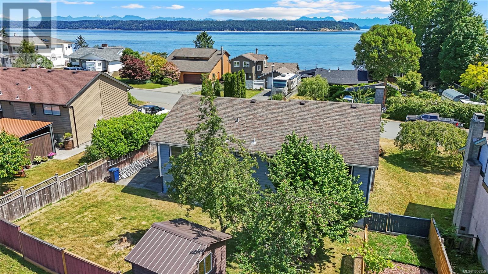 Photo 31 of 1686 Passage View Dr, Campbell River BC