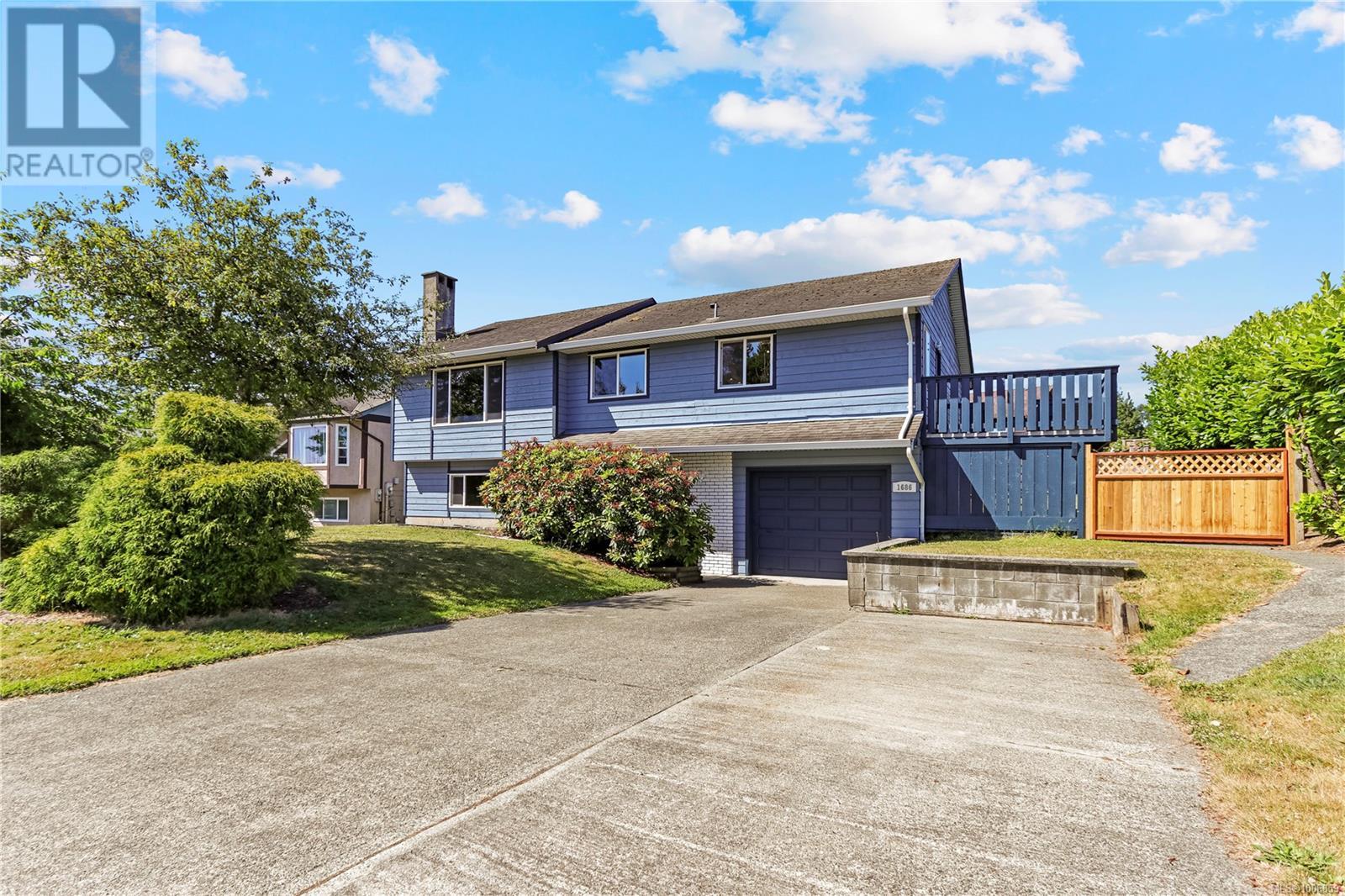 Photo 38 of 1686 Passage View Dr, Campbell River BC