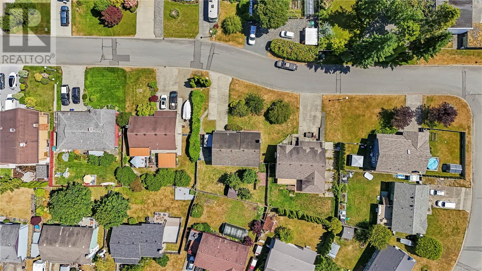 Photo 42 of 1686 Passage View Dr, Campbell River BC