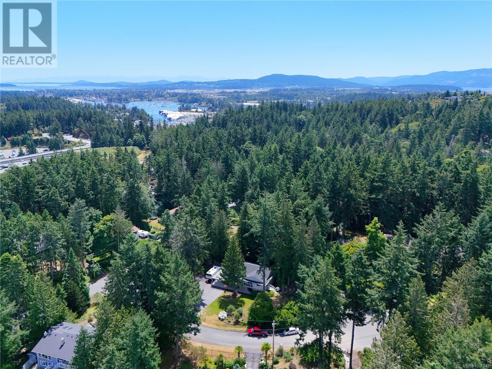 Photo 41 of 2040 Salem Terr, North Saanich BC