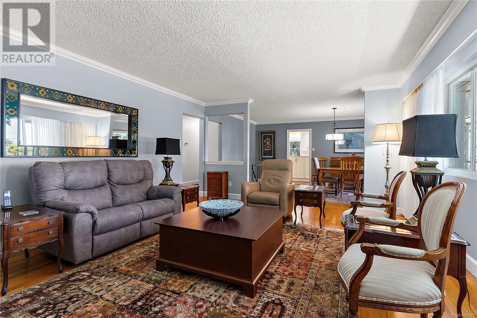 Photo 32 of 2040 Salem Terr, North Saanich BC