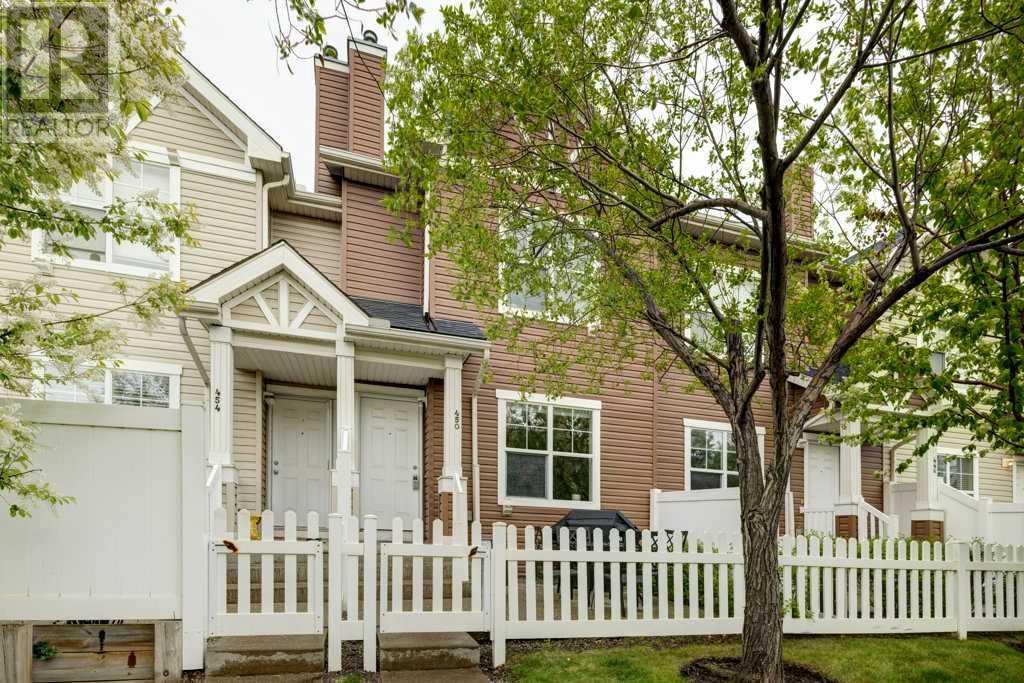Single Family House for Sale in  Elgin Gardens SE McKenzie Towne Calgary 