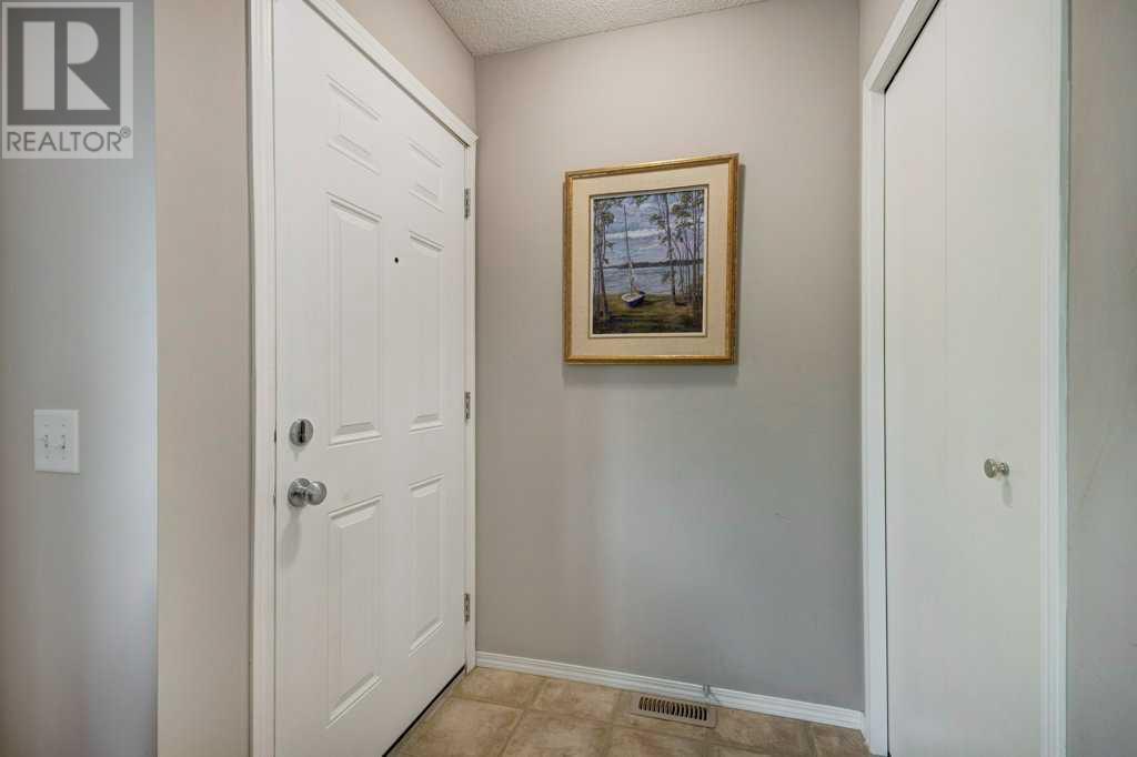 Single Family House for Sale in  Elgin Gardens SE McKenzie Towne Calgary 