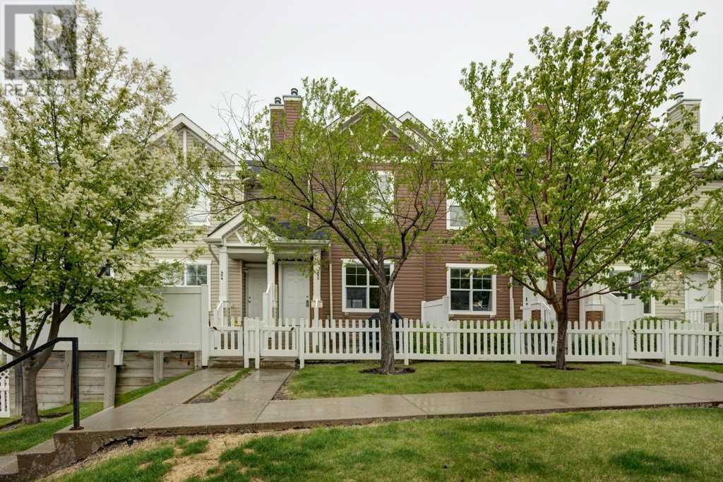 Single Family House for Sale in  Elgin Gardens SE McKenzie Towne Calgary 