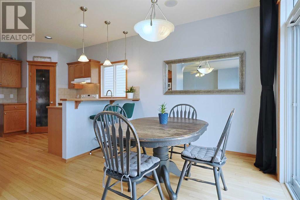 Single Family House for Sale in  Tuscany Ridge Heights NW Tuscany Calgary 