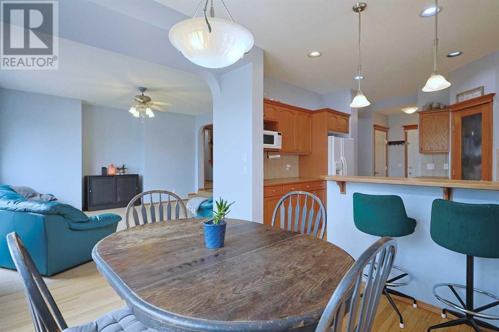 Single Family House for Sale in  Tuscany Ridge Heights NW Tuscany Calgary 