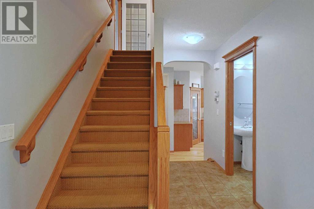 Single Family House for Sale in  Tuscany Ridge Heights NW Tuscany Calgary 