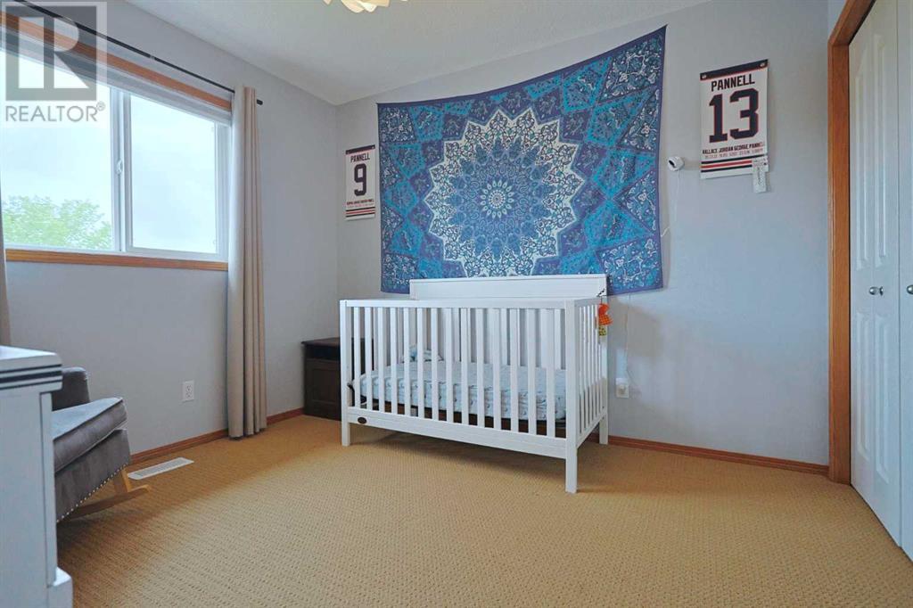 Single Family House for Sale in  Tuscany Ridge Heights NW Tuscany Calgary 