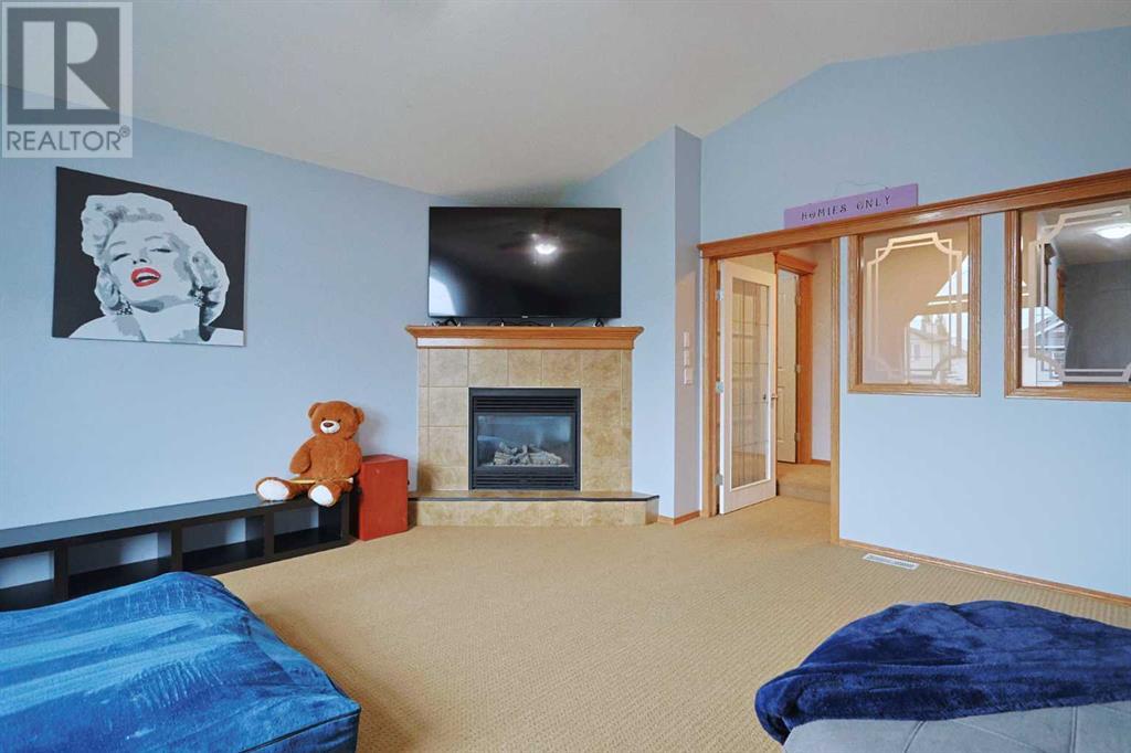 Single Family House for Sale in  Tuscany Ridge Heights NW Tuscany Calgary 