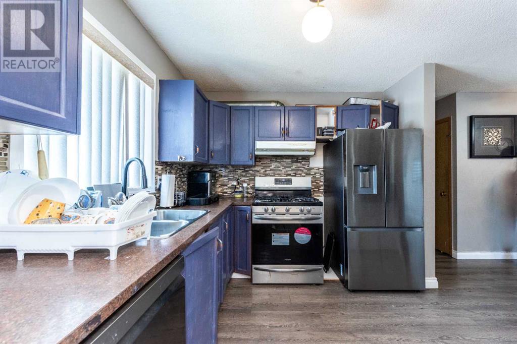 Single Family House Bi-level for Sale in  Martinglen Way NE Martindale Calgary 