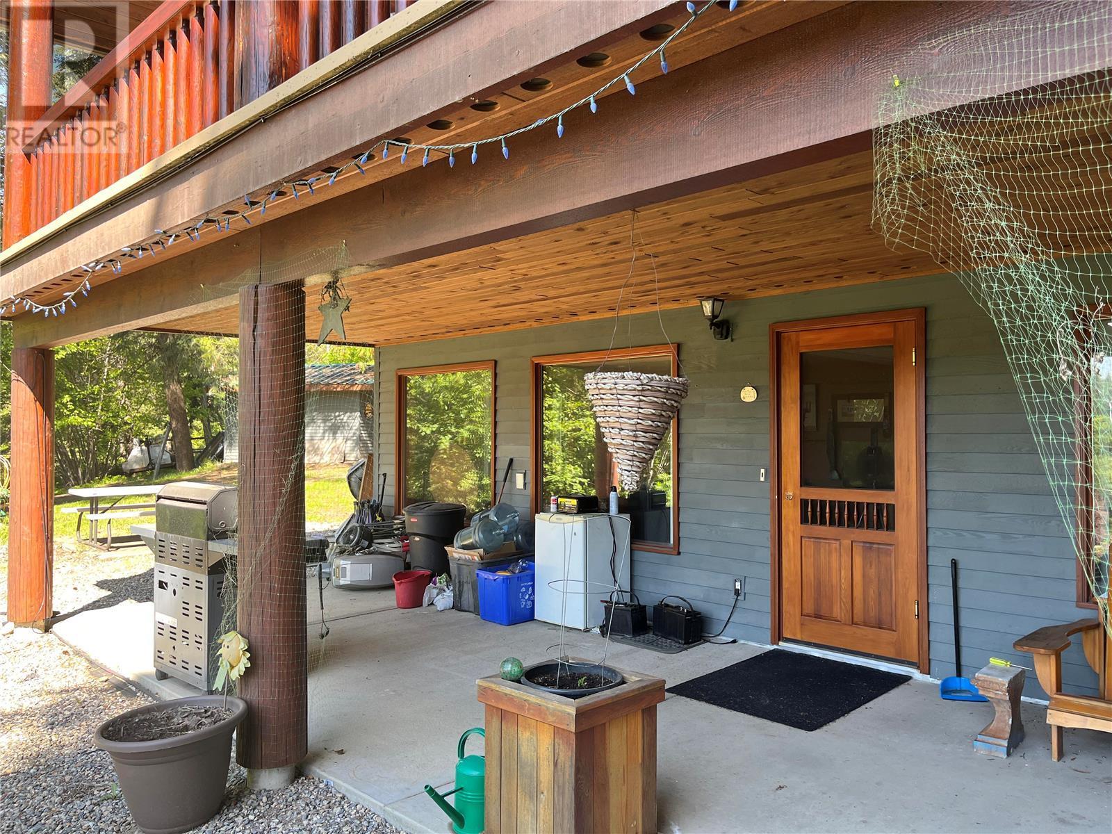 645 Badger Road - 23