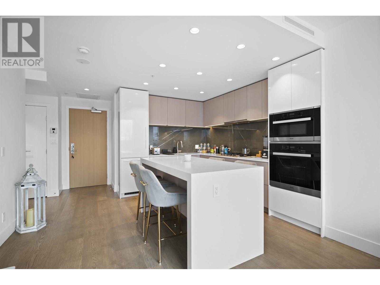 505 1675 LIONS GATE LANE, North Vancouver