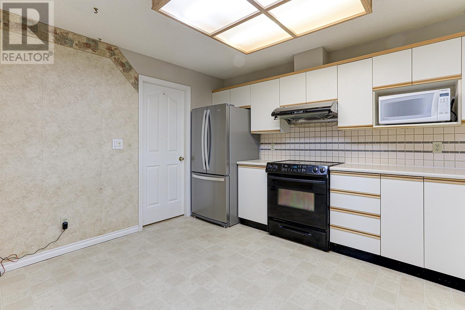 Photo 16 of 111 7500 Abercrombie Drive, Richmond BC