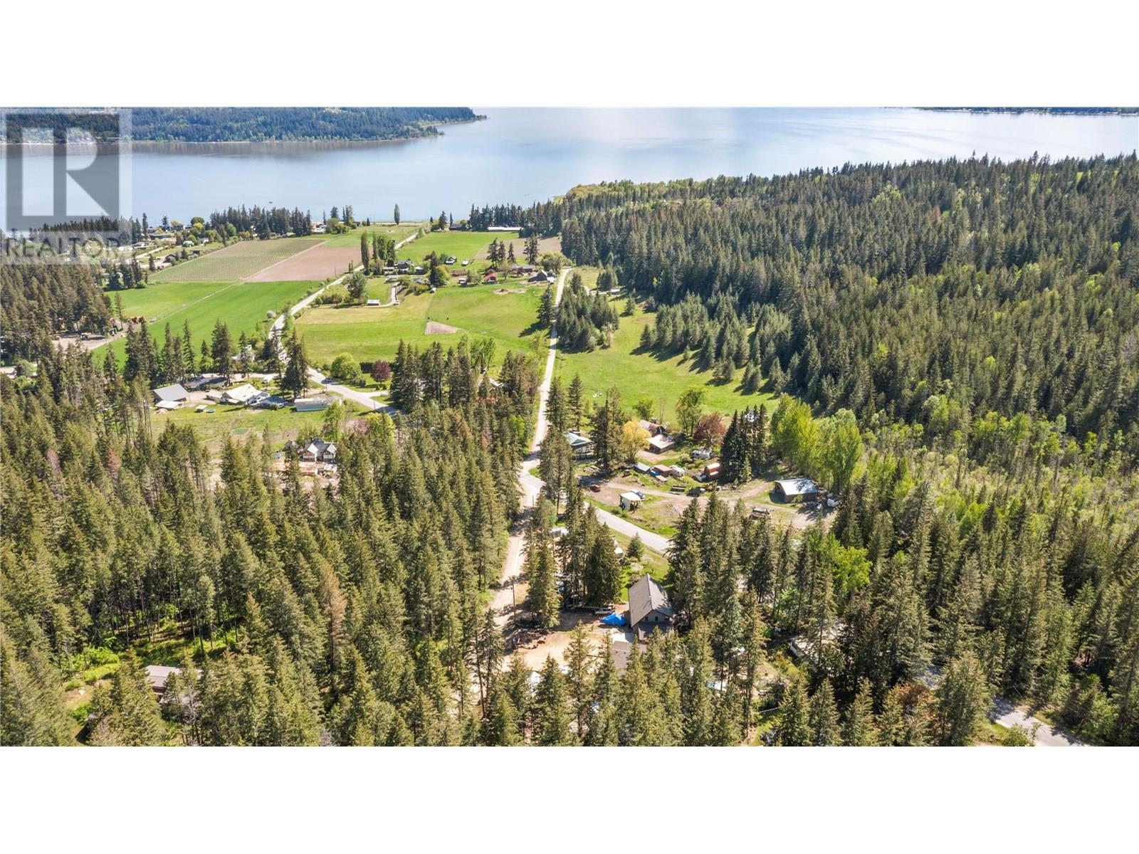  645 Badger Road, Tappen