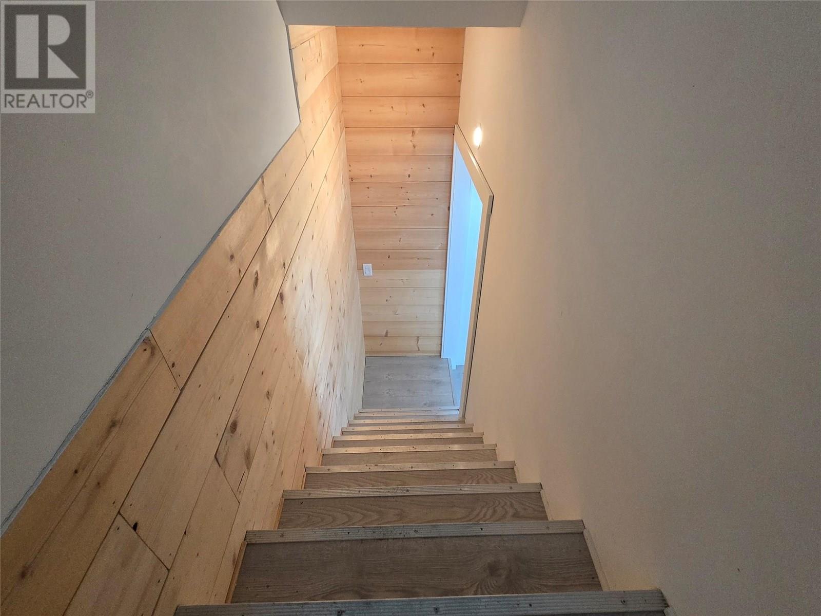 Photo 32 of 303 Fir Street, Ymir BC