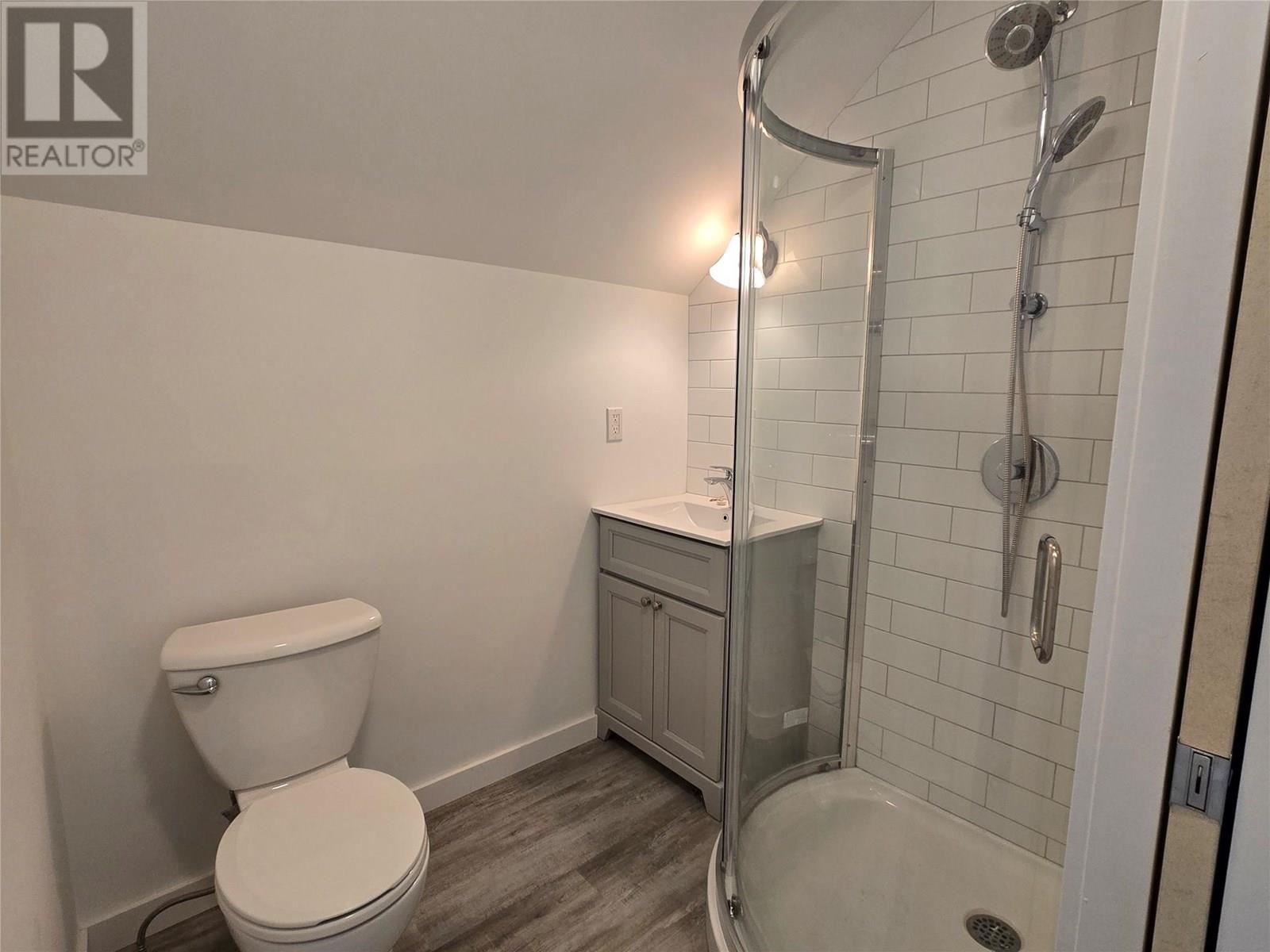 Photo 34 of 303 Fir Street, Ymir BC