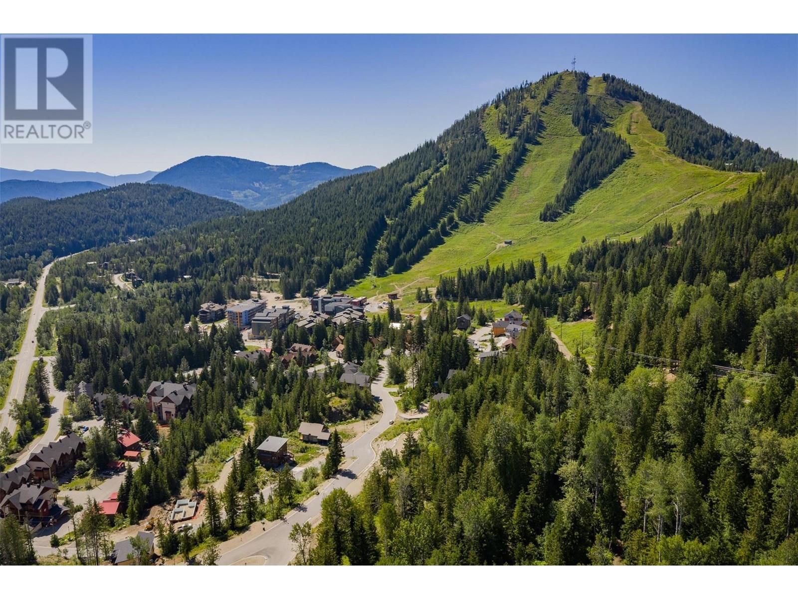 103 Topping Terrace, Rossland