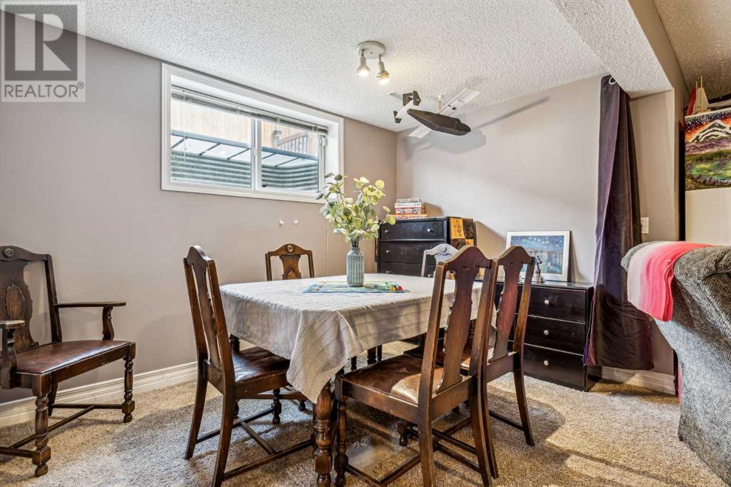 220 72 Avenue NE, Calgary, Alberta