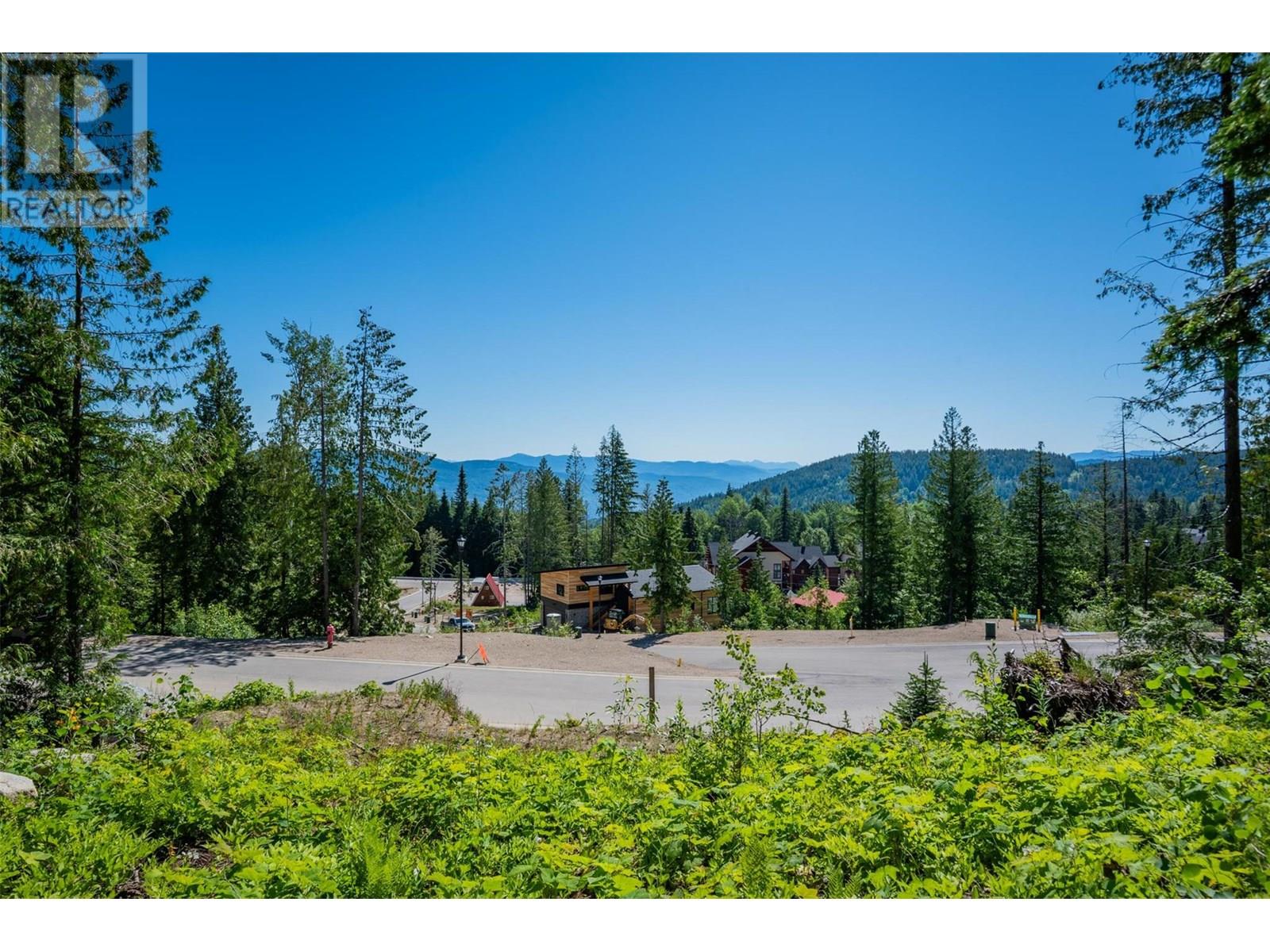 103 Topping Terrace, Rossland