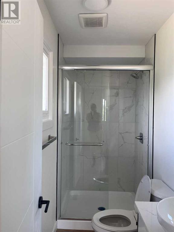 Single Family House Bi-level for Sale in  Whitworth Way NE Whitehorn Calgary 