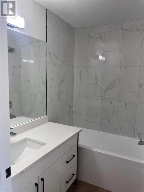Single Family House Bi-level for Sale in  Whitworth Way NE Whitehorn Calgary 
