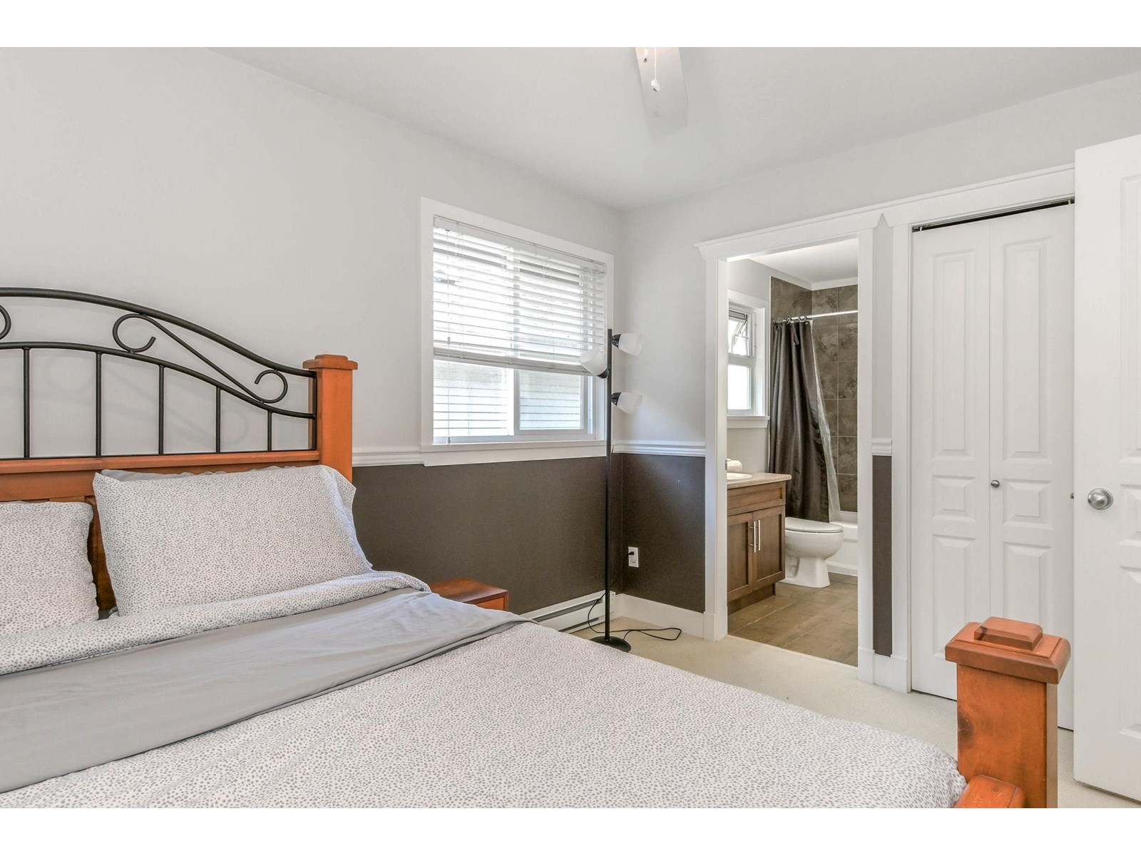 Photo 22 of 16587 60 Avenue, Surrey BC