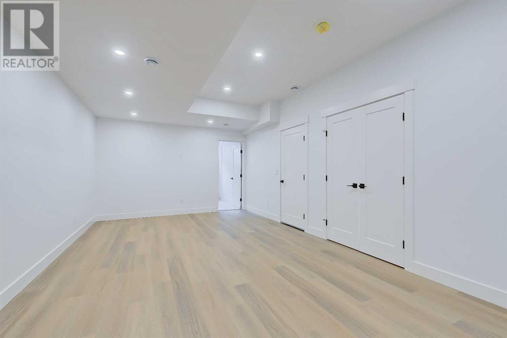 Single Family House for Sale in   Street SW Glenbrook Calgary 