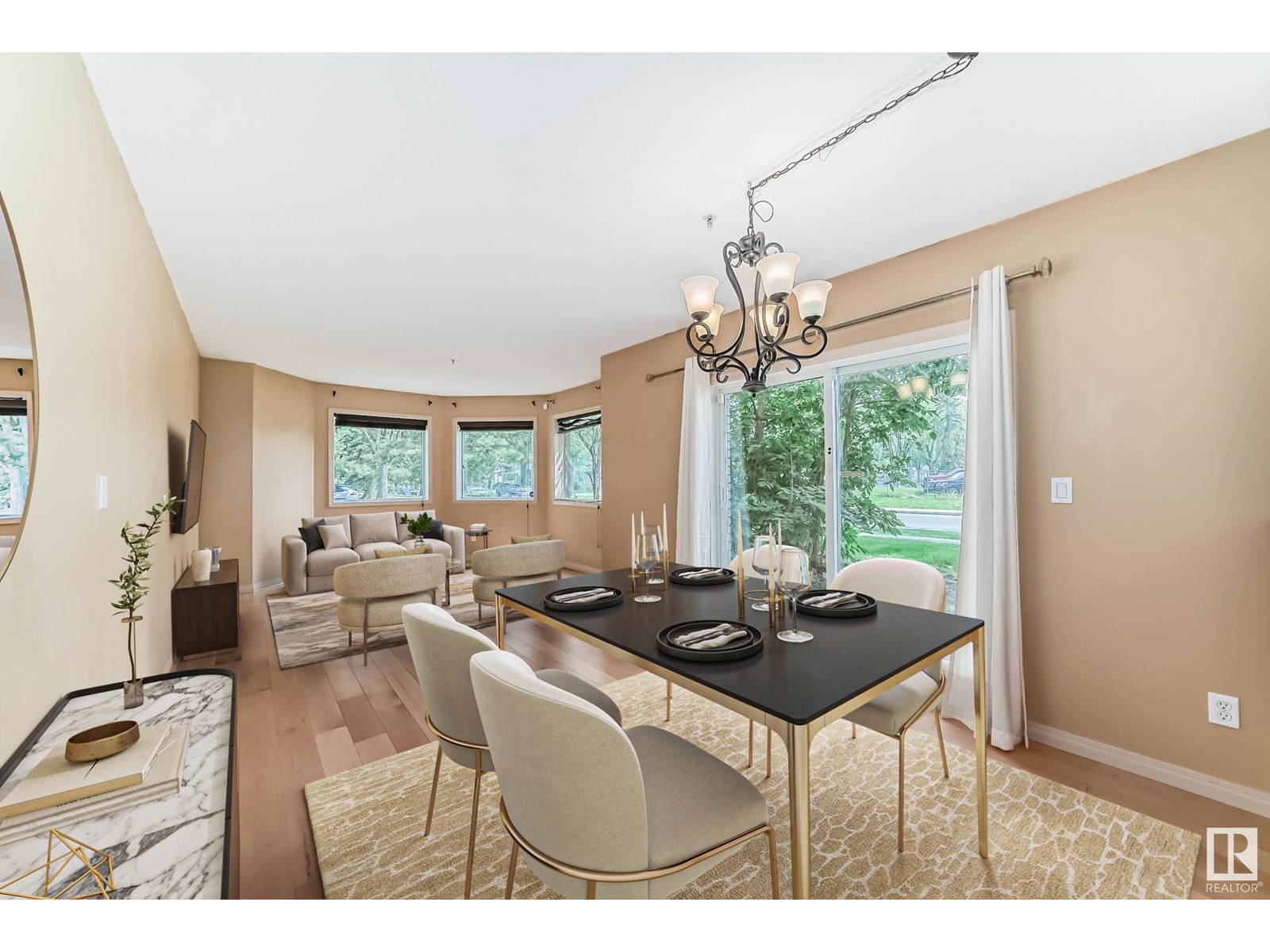 Photo 1 of 101 11408 108 Av Nw, Edmonton AB