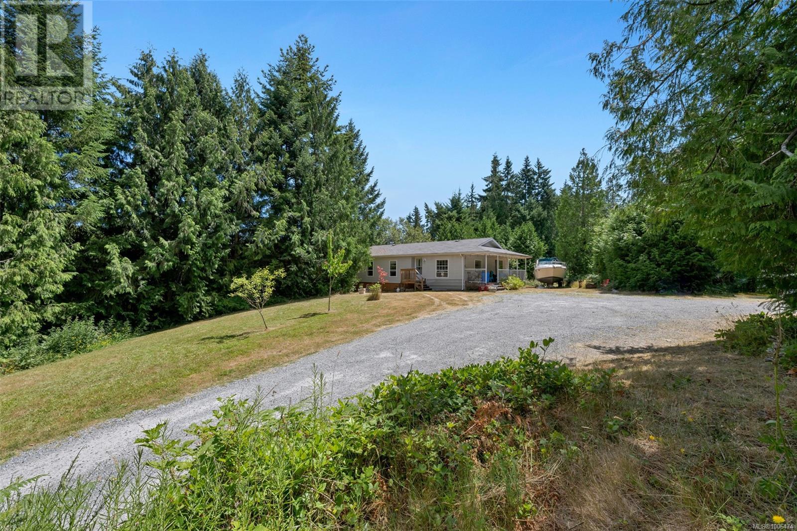 Photo 26 of 1212 Fairfield Rd, Cobble Hill BC