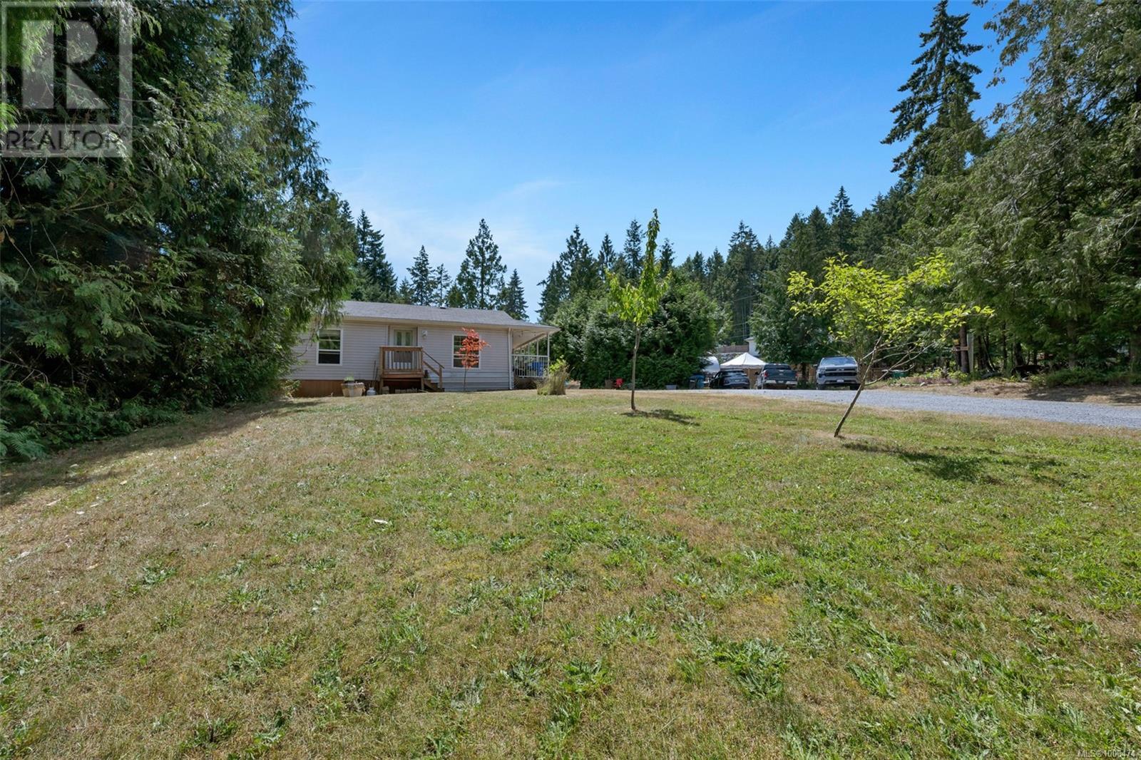 Photo 28 of 1212 Fairfield Rd, Cobble Hill BC