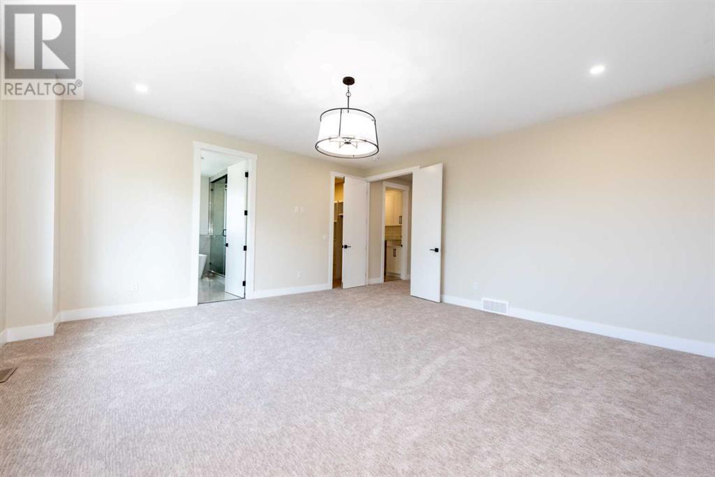 Single Family House for Sale in  Spring Creek Circle SW Springbank Hill Calgary 