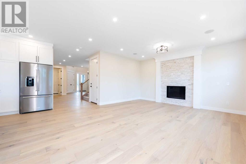 Single Family House for Sale in  Spring Creek Circle SW Springbank Hill Calgary 