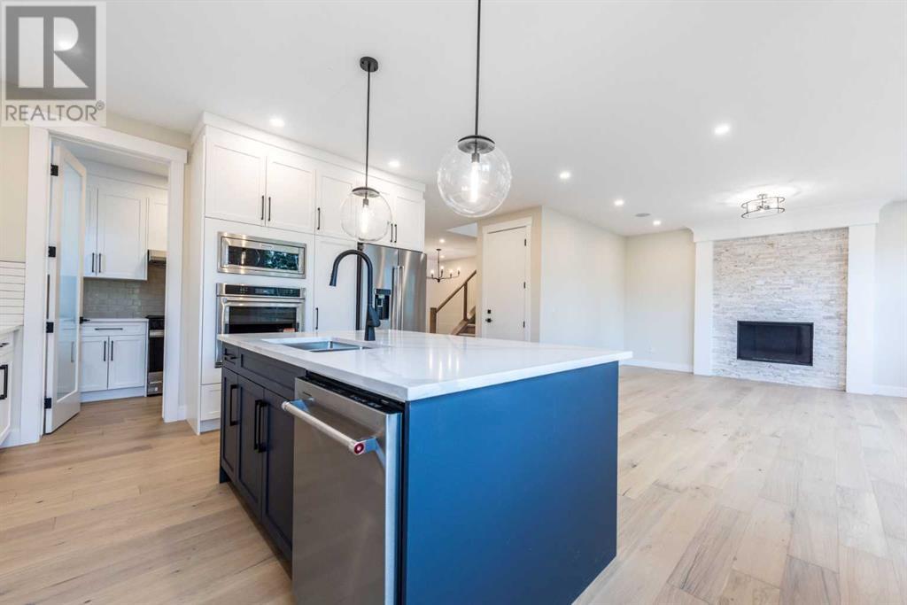 Single Family House for Sale in  Spring Creek Circle SW Springbank Hill Calgary 