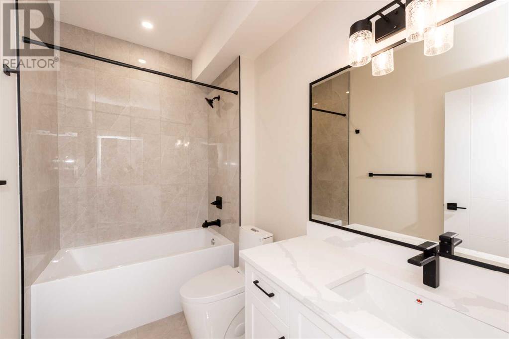 Single Family House for Sale in  Spring Creek Circle SW Springbank Hill Calgary 