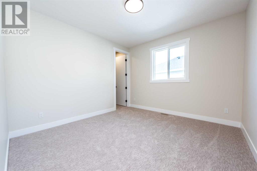 Single Family House for Sale in  Spring Creek Circle SW Springbank Hill Calgary 