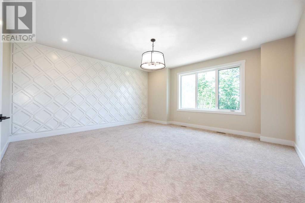 Single Family House for Sale in  Spring Creek Circle SW Springbank Hill Calgary 