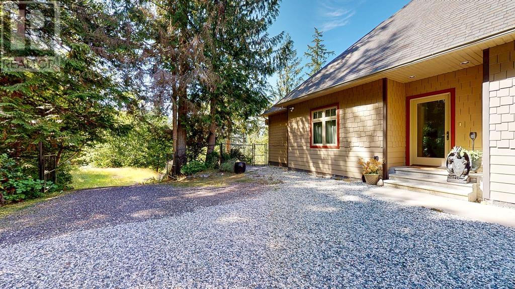 5500 JERVIS INLET ROAD, Egmont