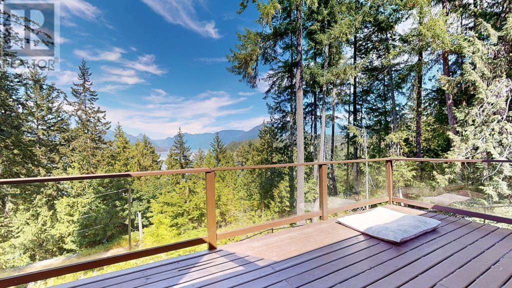 5500 JERVIS INLET ROAD, Egmont