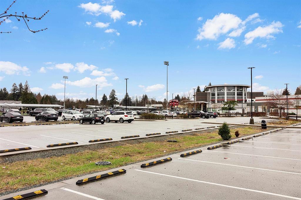 Photo 15 of 2 2360 Crescent Way, Abbotsford BC