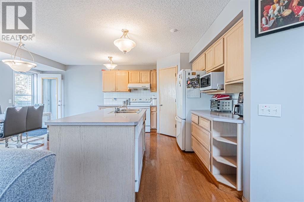 Single Family House for Sale in  Mt Cornwall Circle SE McKenzie Lake Calgary 