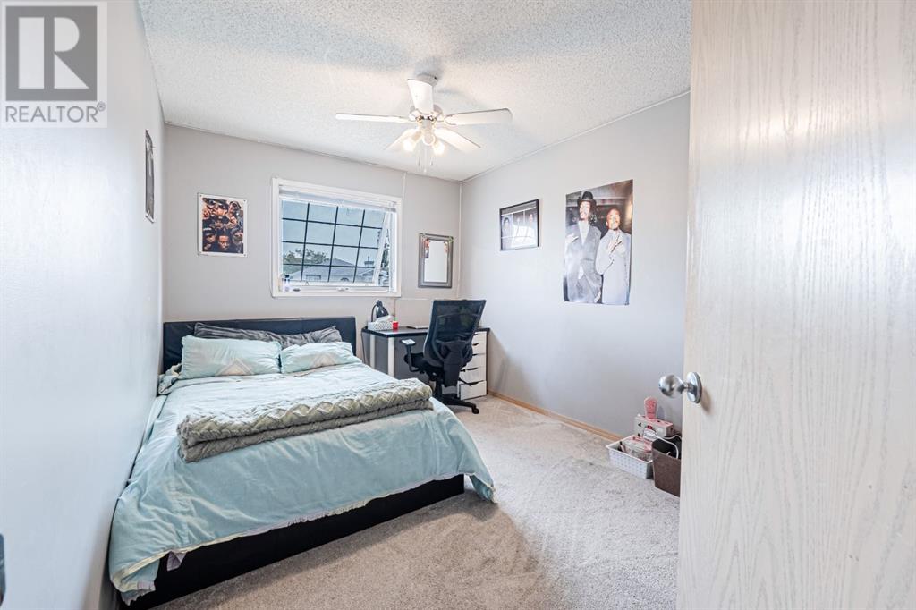 Single Family House for Sale in  Mt Cornwall Circle SE McKenzie Lake Calgary 