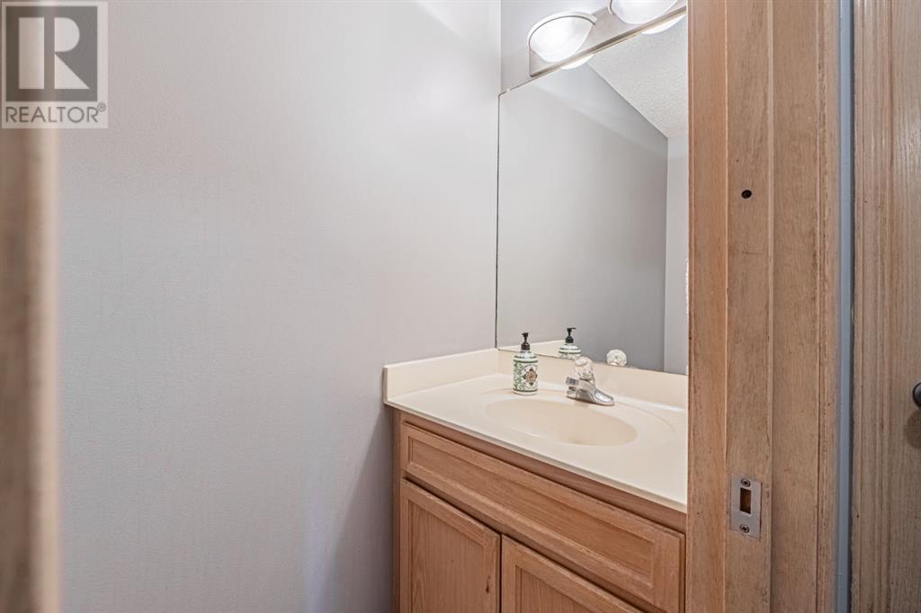 Single Family House for Sale in  Mt Cornwall Circle SE McKenzie Lake Calgary 