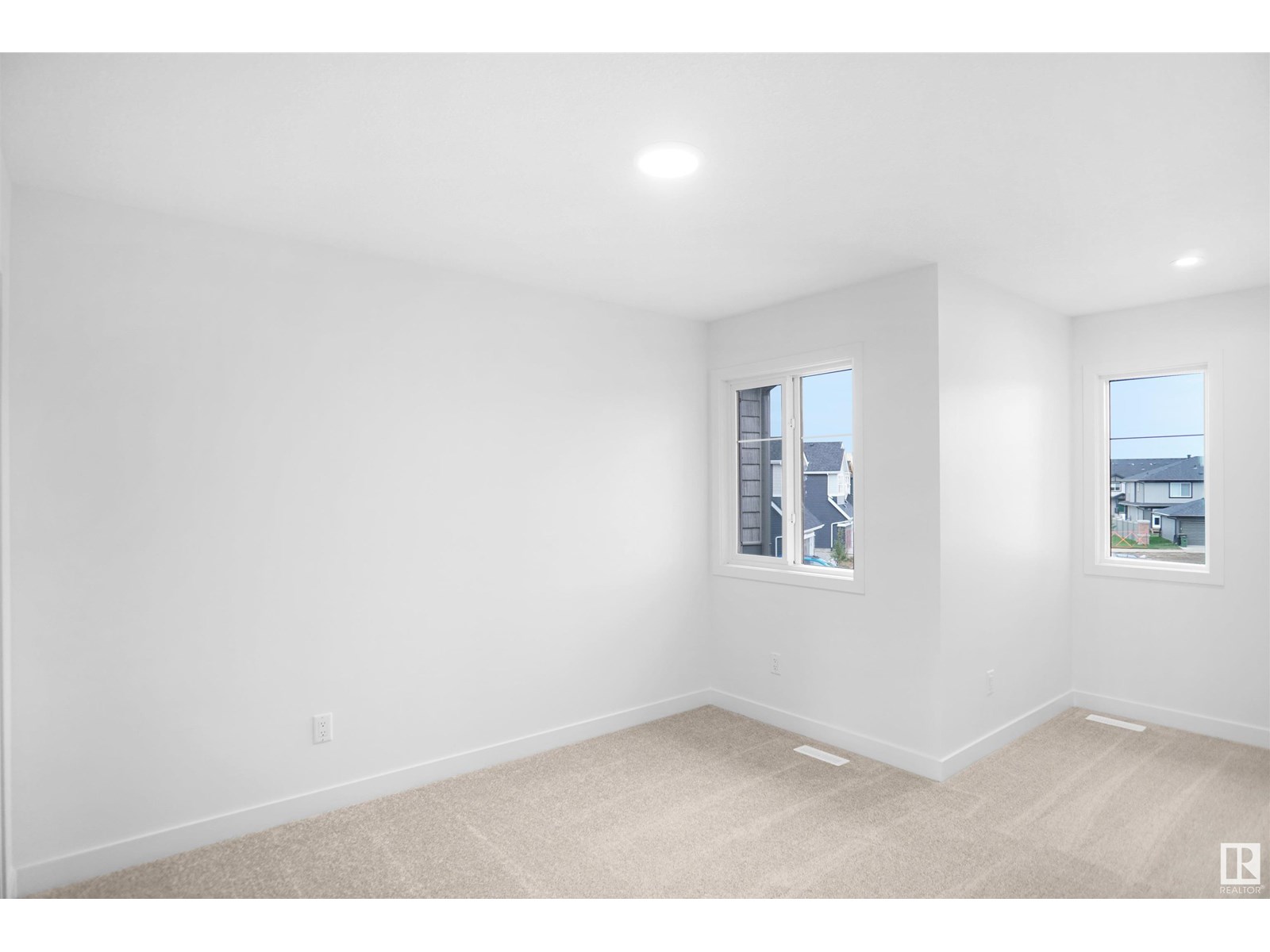 Photo 6 of 1531 11 Av Nw, Edmonton AB