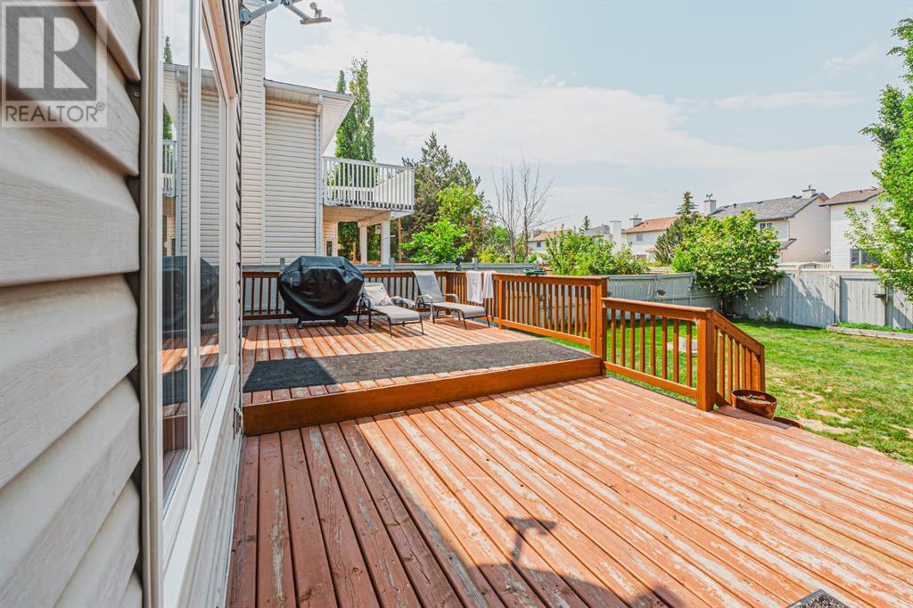 Single Family House for Sale in  Mt Cornwall Circle SE McKenzie Lake Calgary 