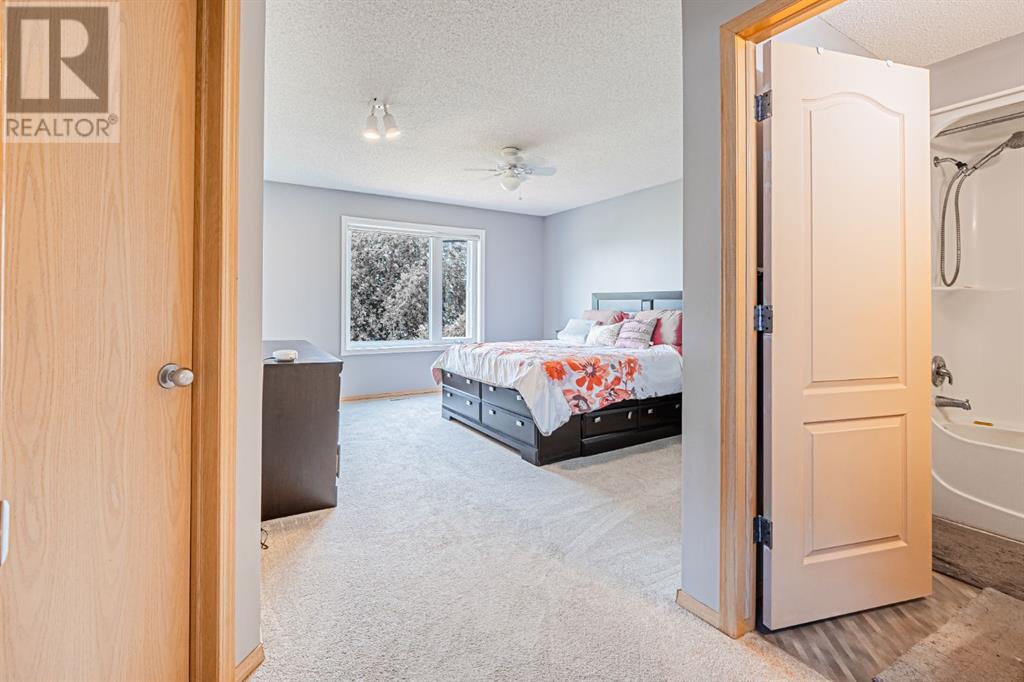 Single Family House for Sale in  Mt Cornwall Circle SE McKenzie Lake Calgary 