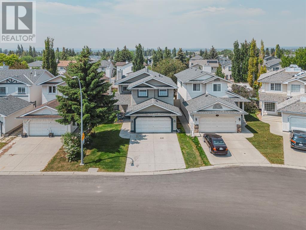 Single Family House for Sale in  Mt Cornwall Circle SE McKenzie Lake Calgary 