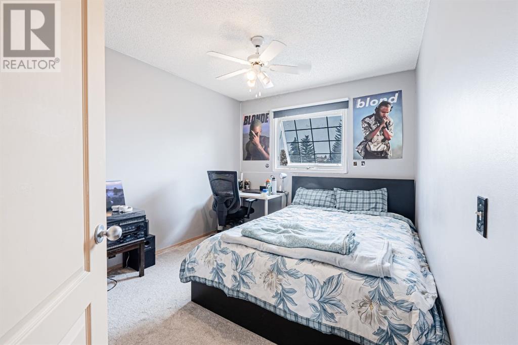 Single Family House for Sale in  Mt Cornwall Circle SE McKenzie Lake Calgary 