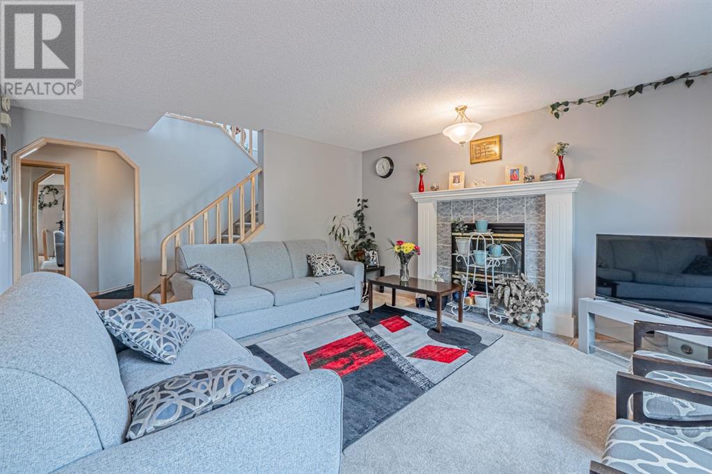 Single Family House for Sale in  Mt Cornwall Circle SE McKenzie Lake Calgary 