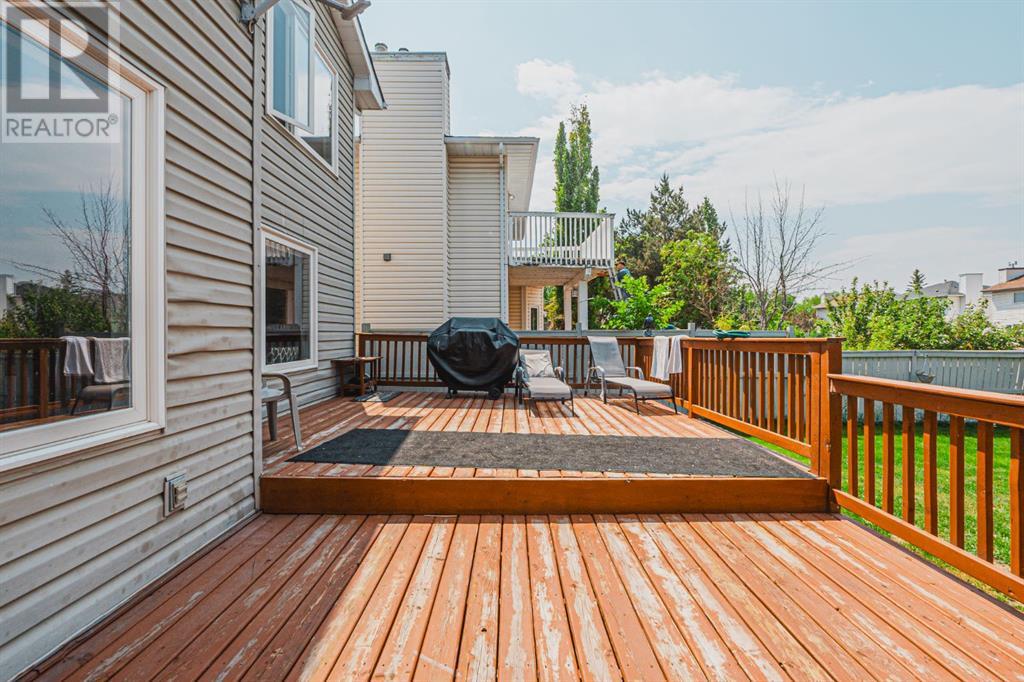 Single Family House for Sale in  Mt Cornwall Circle SE McKenzie Lake Calgary 