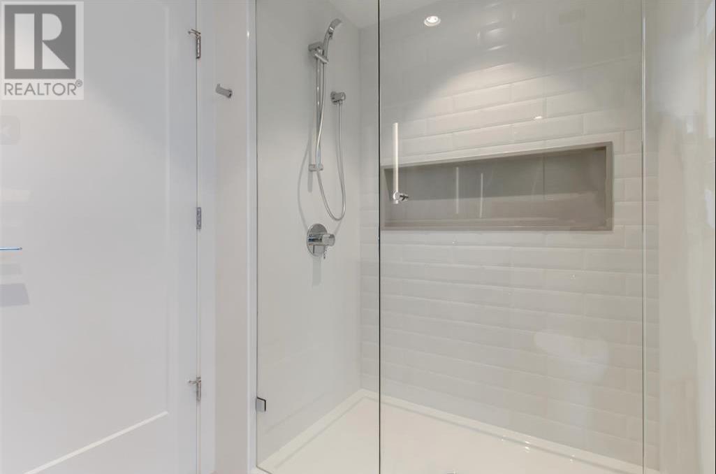 410 1045 AUSTIN AVENUE, Coquitlam